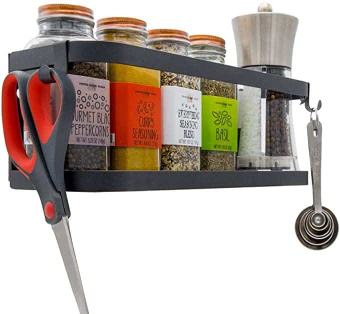 20 Finest RV Kitchen Storage Concepts, Suggestions, and Merchandise